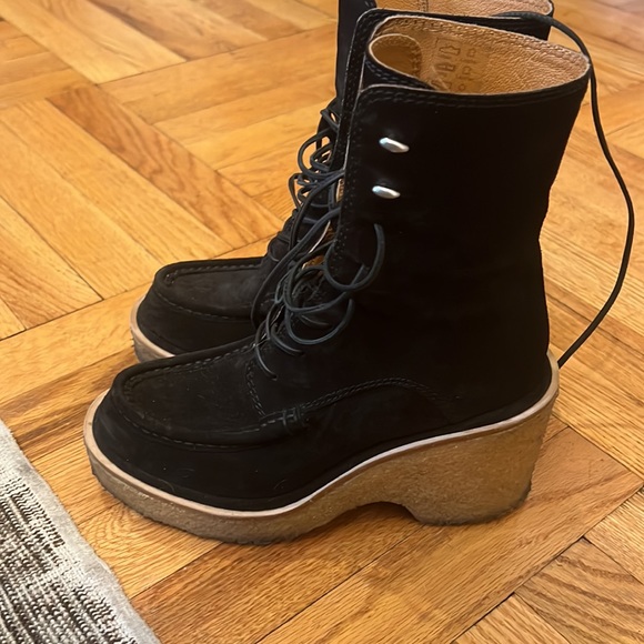 Rag and bone combat boots. Lace up with box and dust bags.37 - Picture 2 of 4